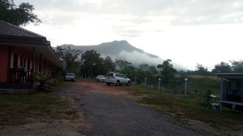 Chiang Khan Hostel | ปันสุขรีสอร์ท