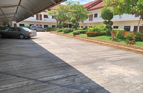 Nong Chaeng Hotel | โรงแรมไทยงามพาเลซ