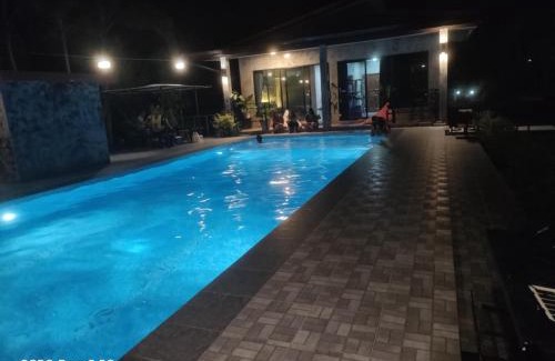Khuan Khanun House | ในสวนรัตนมณีรีสอร์ท