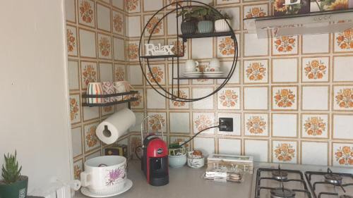 Imola Apartment | ᑢᗩSᗩ ᘻᗩᖴᗩᒪᗪᗩ zona stazione - centro con parcheggio interno