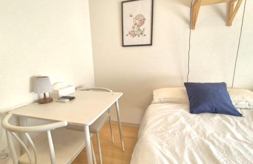 Namba Apartment | なんば駅10分 道頓堀5分 最大4名 セレニテ701