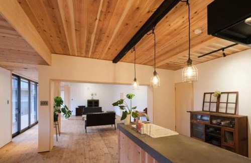 Takayama Apartment | プラベート薪サウナ付 1日1組限定ease1高山村