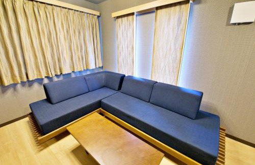 Asato Apartment | メイスン倶楽部 安里 3階