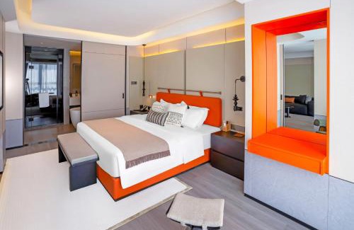 Chamkar Mon Hotel | 华会馆拾间堂套房酒店Suite Hotel