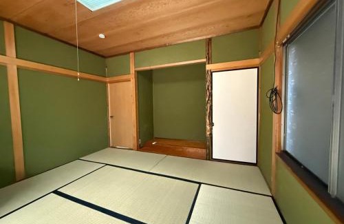 Kuwana Apartment | 桑名のお宿赤須賀 ナガシマスパーランド近郊一軒家