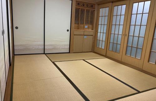 Iyo House | 民泊大森主屋