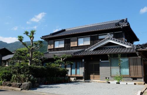 Taka House | 農園民宿 春名 Farmstay Haruna