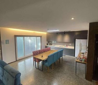 Luzon Villa | 리젠시 풀빌라