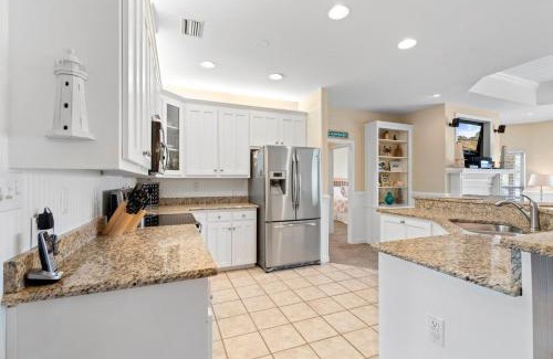Dauphin Island House | 014 Beachwalk