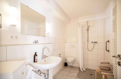 Krummsee Apartment | 02 Rosenkavalier can used with Wheelchair.