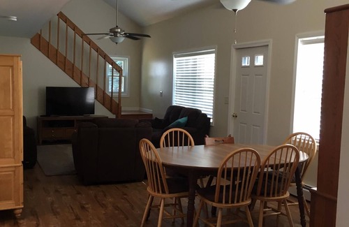 Eastward Look House | 1/2 mile to the beach, open floor plan,4bed/2bath home!