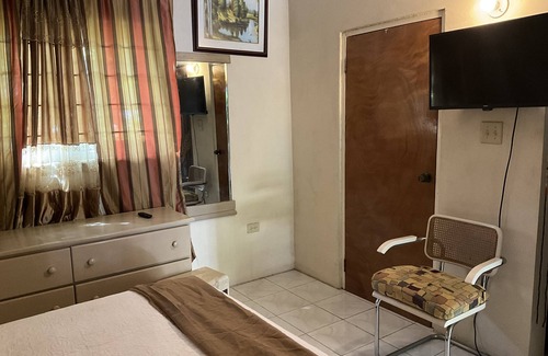 Spanish Town House | 1 bed Flat at Palm Villa
