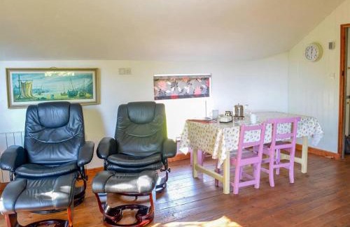 Ardnatrush House | 1 Bed in Kilcrohane oc-ii14517
