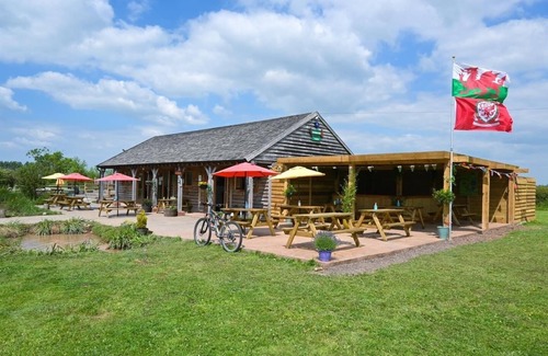Wrexham Cabin | 1-Bed pod cabin in beautiful surroundings Wrexham