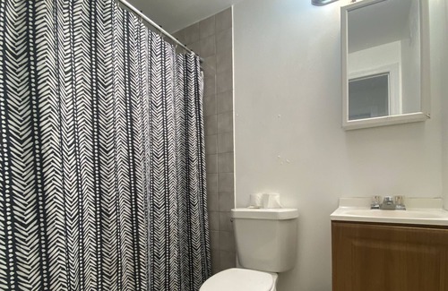 West Little River House | 1 Bed-Room Miami