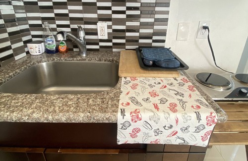West Little River House | 1 Bed-Room Miami