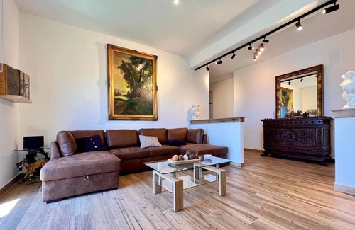 San Giovanni la Punta Apartment | 1 Bedroom Apartment in San Giovanni La Punta