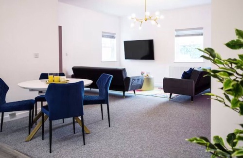 Leamington Spa Apartment | 1 Bedroom Apt Leamington Spa Golden