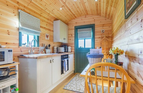 North Watten Cottage | 1 bedroom accommodation in Watten, near Wick