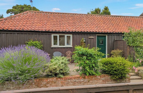 Thorpe Market Cottage | 1 bedroom accommodation in Thorpe Market