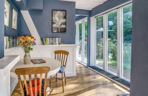 Pentrefelin Cottage | 1 bedroom accommodation in Capel Isaac