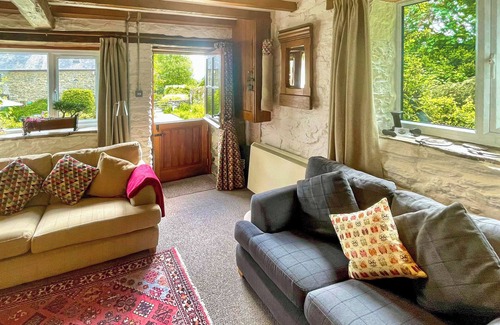 Leintwardine Cottage | 1 bedroom accommodation in Leintwardine, near Ludlow