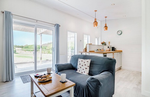 Milverton Ski Chalet | 1 bedroom accommodation in Cannington