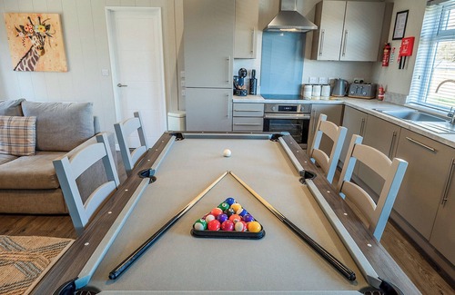 Raywell Ski Chalet | 1 bedroom accommodation in Raywell, Beverley
