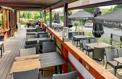 Raywell Ski Chalet | 1 bedroom accommodation in Raywell, Beverley