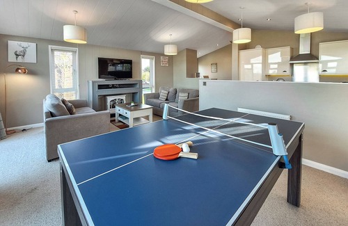 Raywell Ski Chalet | 1 bedroom accommodation in Raywell, Beverley