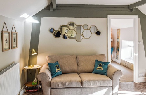 Dronfield Cottage | 1 bedroom accommodation in Dronfield