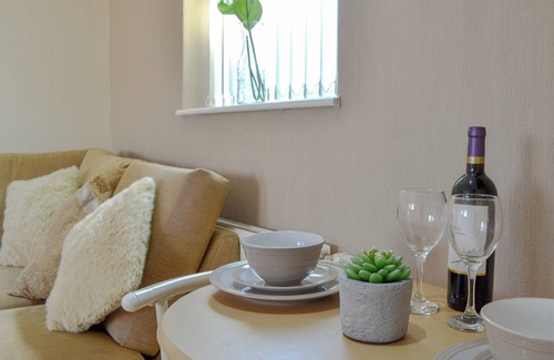 Towyn Cottage | 1 bedroom accommodation in Towyn, near Rhyl