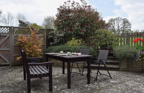 Kings Coughton Cottage | 1 bedroom accommodation in Kings Coughton, near Alcester