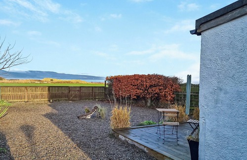 Dornoch Cottage | 1 bedroom accommodation in Embo, near Dornoch