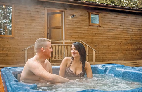 Low Catton Ski Chalet | 1 bedroom accommodation in Welburn