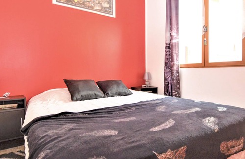 Sernhac Apartment | 1 bedroom accommodation in Sernhac