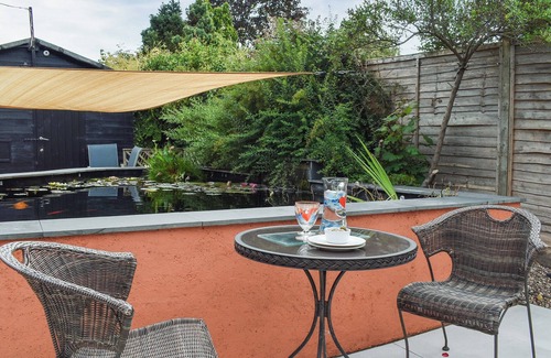 Bishopswood Cottage | 1 bedroom accommodation in Bishopswood, near Chard