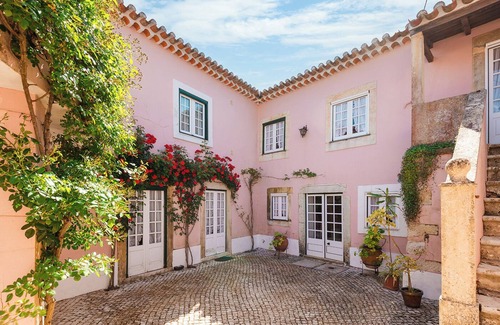 Paialvo Apartment | 1 bedroom Apartment (10 km from Tomar, the Templar City. Pets welcome)