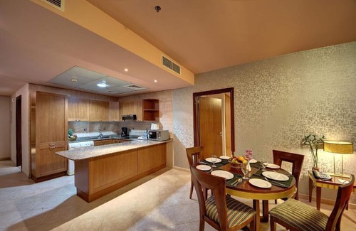 Al Mankhool House | 1 Bedroom Apartment Near Day To Day Al Karama