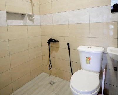 Kigali Apartment | 1 Bedroom Apt Close to City Centre ,Parking, Netflix, Fast WiFi Suite #5