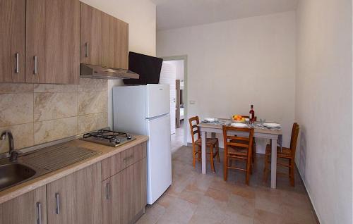 Santa Maria Apartment | 1 Bedroom Awesome Apartment In Ricadi