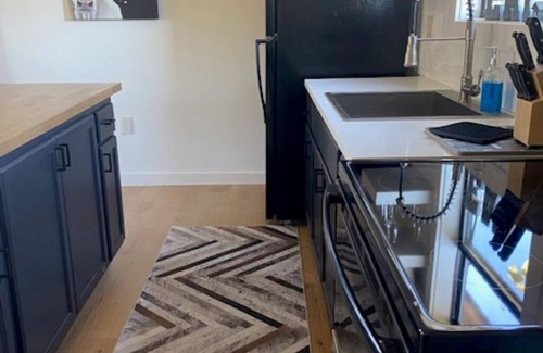 Fredericksburg Cabin | 1-bedroom cabin minutes from Main Street Fredericksburg