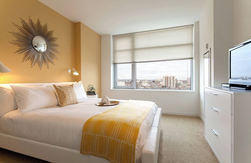 Cambridgeport Apartment | 1 Bedroom Close to MIT/Harvard with Views