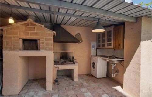 Castel del Piano House | 1 Bedroom Cozy Home In Montegiovi