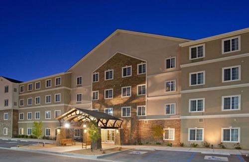 Albuquerque Condo | 1 Bedroom | Free Breakfast + Outdoor Pool