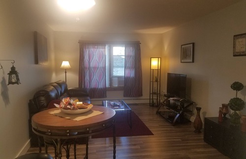 Bangor Apartment | 1 bedroom in the Heart of Bangor! Safe, clean, secure, private entrance.