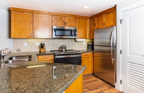 South Lake Tahoe Resort | 1 Bedroom - Marriott's Timber Lodge Tahoe - Full Resort Access