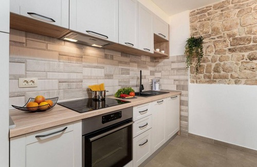 Bacva Apartment | 1 bedroom nice apartment in Visnjan