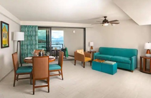 North Scottsdale Resort | 1 bedroom ocean view suite @ Royal Palm Beach Club!