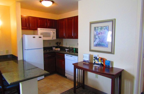 Rochester Condo | 1 Bedroom | Queen Suite Near the River